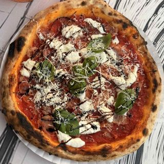 Cotto e burrata + Coca-Cola puszka 200ml