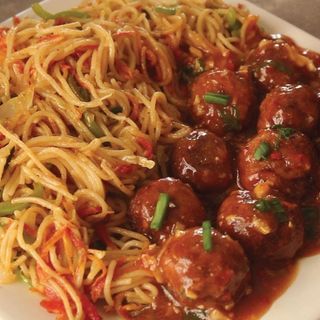 Chicken Manchurian Hakka Noodles