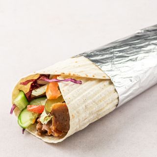 Kebab w standard lawaszu z podwójnym mięsem