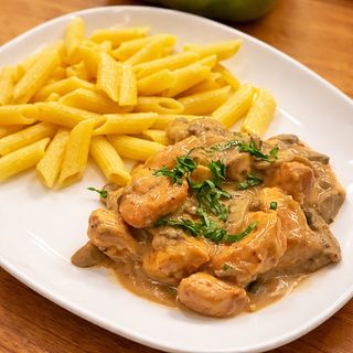 Kremalı Mantarlı Tavuk