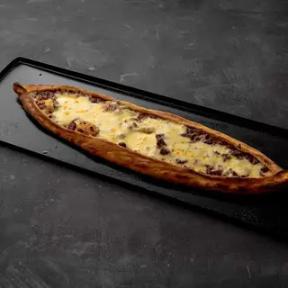Kavurmali Kasarli Pide