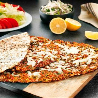 Kasarli Lahmacun