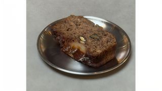 Chlebek Bananowy Tatin z orzechami włoskimi