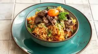 Smażone suluguni z pomidorami