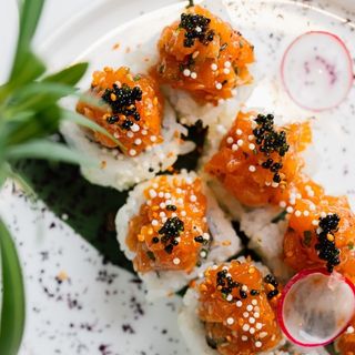 Tartare Sake/Maguro Roll 8 szt.