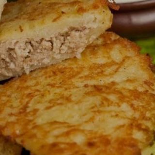 Placki ziemniaczane z mięsem 