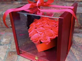 Box z kwiatami mydlanymi