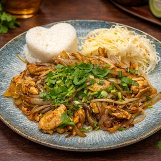 Kurczak z cebulą na ostro 350g