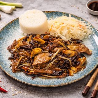 Wołowina z grzybami 350g