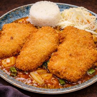 Ryba chrupiąca w sosie słodko-kwaśnym 350g