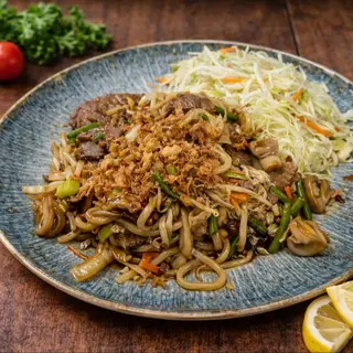 Makaron udon z wołowiną 450g