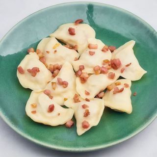 Pierogi z serem Cheddar i Pieczarkami 10 szt