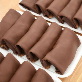 Naleśniki czekoladowe z twarogiem i bananem  (3szt)