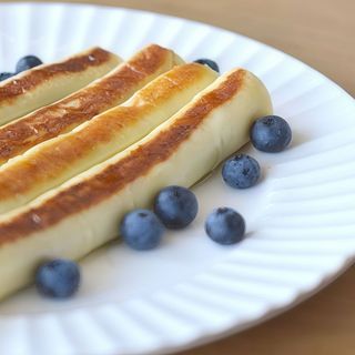 Naleśniki z jagodami i serem(3szt)