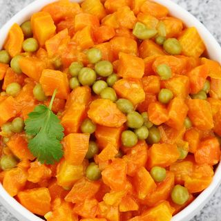 Marchewka z groszkiem