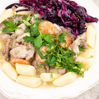 Gulasz z żołądków drobiowym