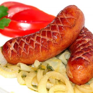 Kiełbaska z cebulą