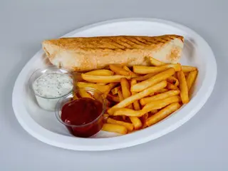 Kebab z frytkami średni