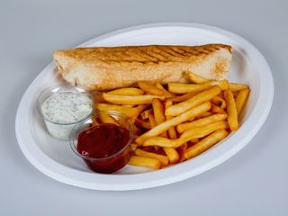 Kebab z frytkami średni