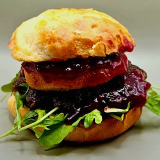 Burger słodko-słony