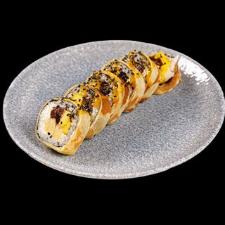 Futomaki słodkie tamago w omlecie z sosem mango