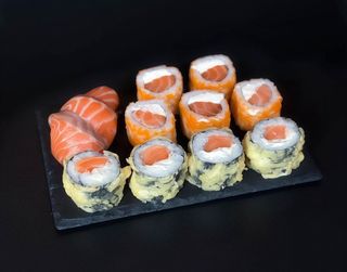 Premium Salmon Lunch 12 szt