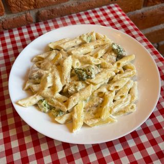 Makaron penne z kurczakiem