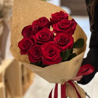 9 czerwonych róż