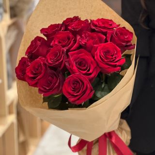 15 czerwonych róż