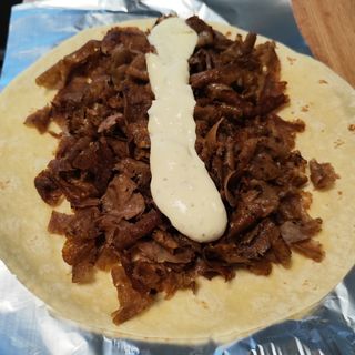 Kebab w cieście samo mięso