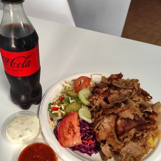 Zestaw talerz z Coca Colą