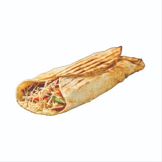 Lahmacun z mięsem, frytkami i serem