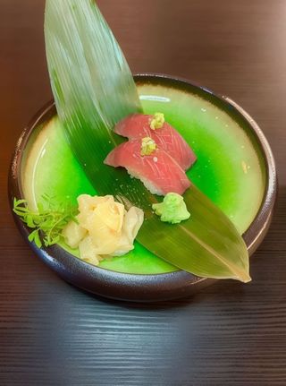 Nigiri z tuńczykiem