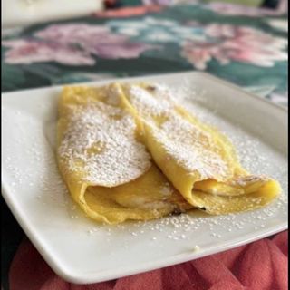 Naleśnik z cukrem pudrem 1 szt. 