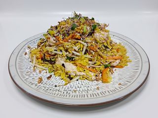 Ryż z kurczakiem i warzywami