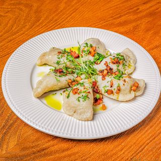 Pierogi z ziemniakami i boczkiem 6szt