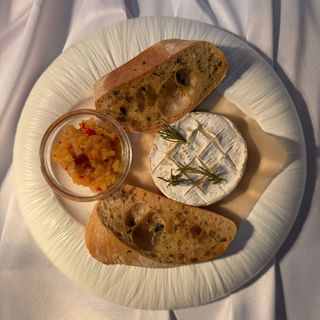 Zapiekany camembert 125g