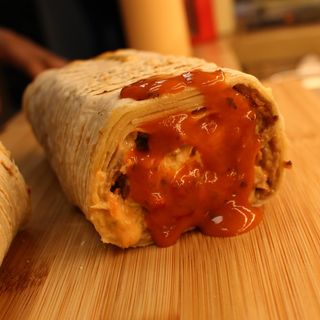 Tortilla chilly cheese special