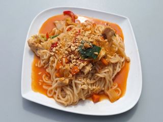 Pad Thai z wieprzowiną