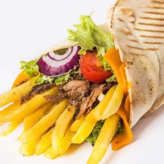 Pita z frytkami mega