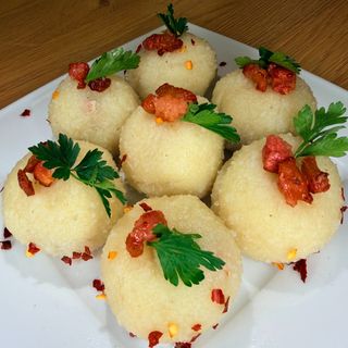 Zestaw pyzy w mięsem