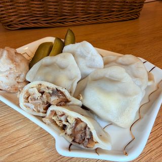 Pierogi z kapustą i grzybami 16 sztuk