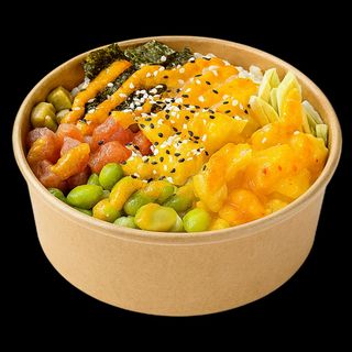 Z tuńczykiem i mango