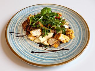 Sałatka z kurczakiem