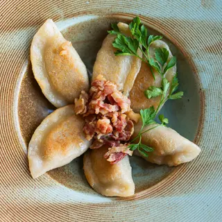 Pierogi z kapustą i grzybami