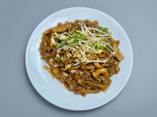 Makaron ryżowy krewetkami