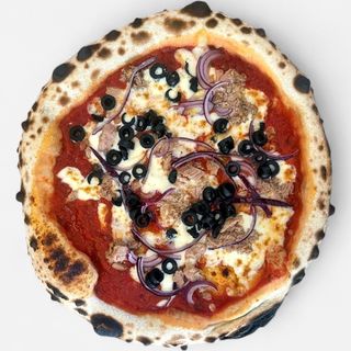 Pizza Al Tonno