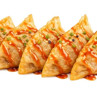 Pierożki Gyoza z Jabłkiem