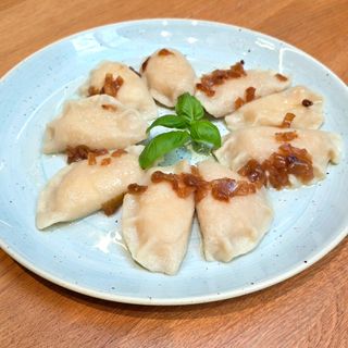 Pierogi z kapustą i grzybami 8 szt.