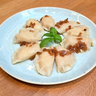 Pierogi z białym serem 8 szt.